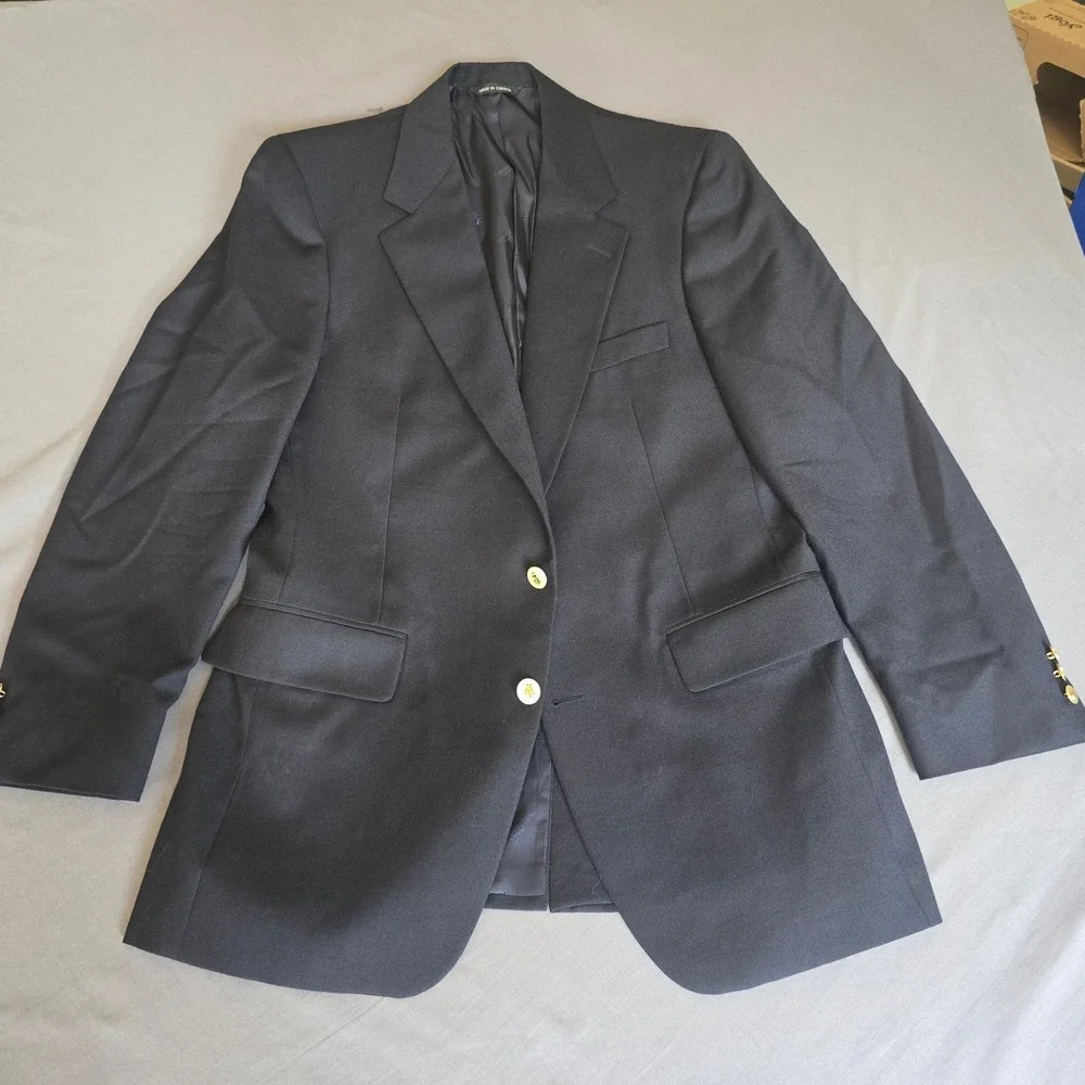 Aquascutum Blazer Men Size 38R Navy Blue Wool Gold Crest Button Tailored Canada
